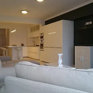 Lounge Zeedijk , Oostende België