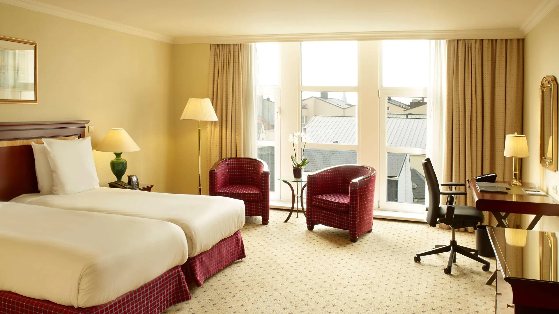 Hilton Antwerp Old Town Hotel
