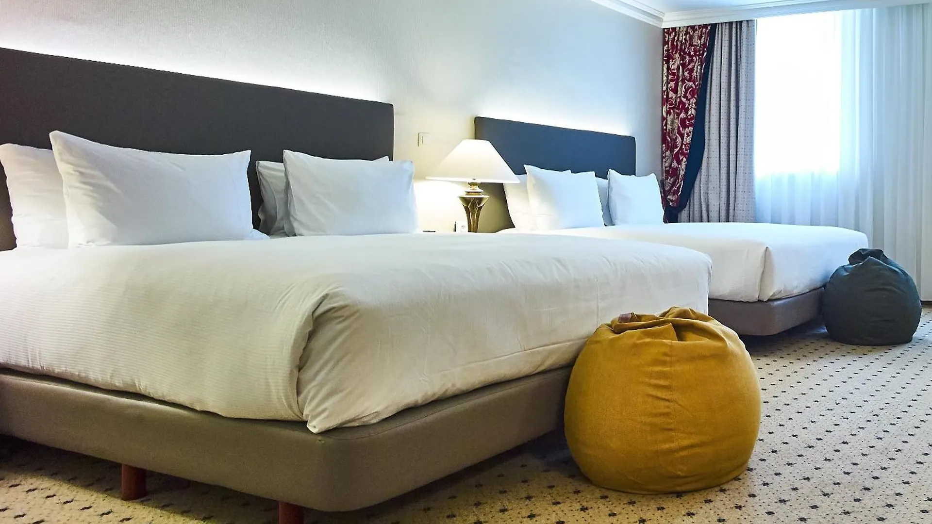 Hilton Antwerp Old Town Hotel