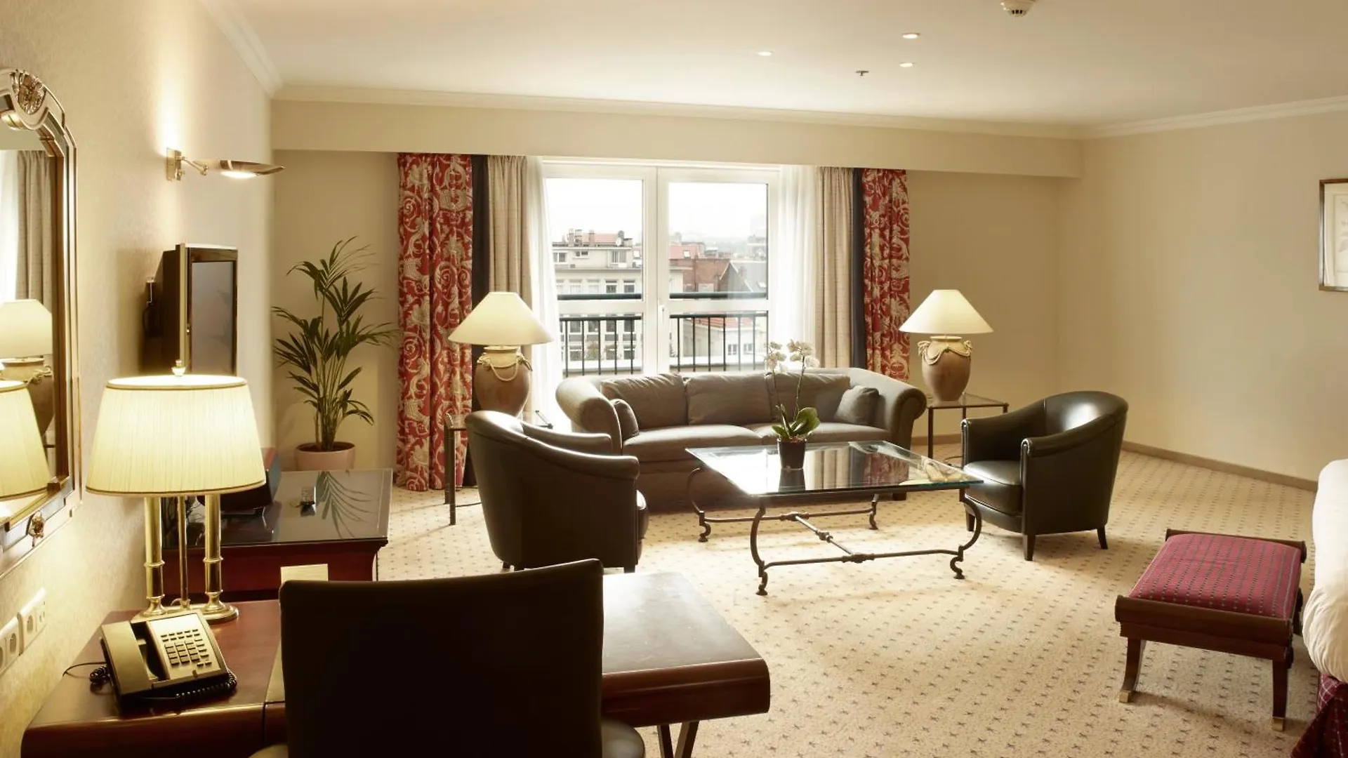 Hilton Antwerp Old Town Hotel