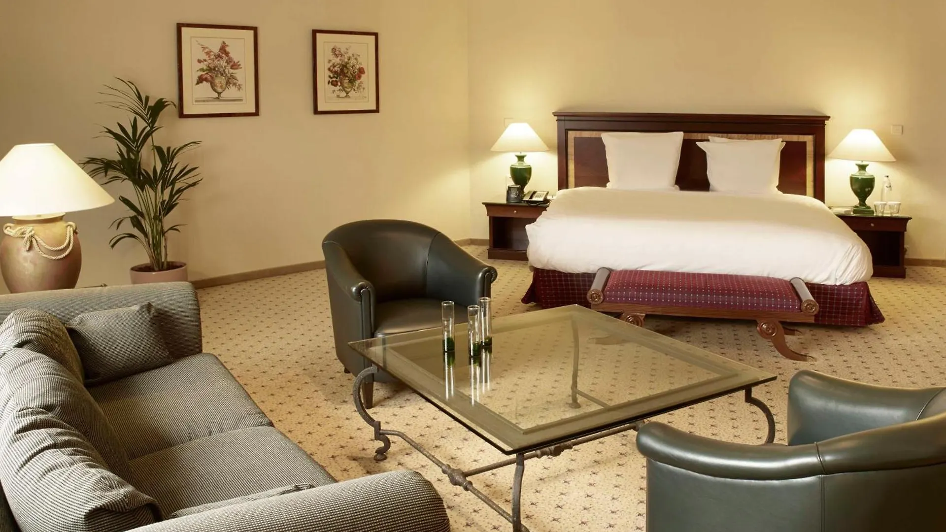 Hilton Antwerp Old Town Hotel