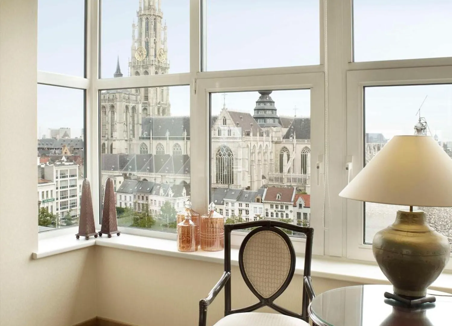 Hilton Antwerp Old Town Hotel