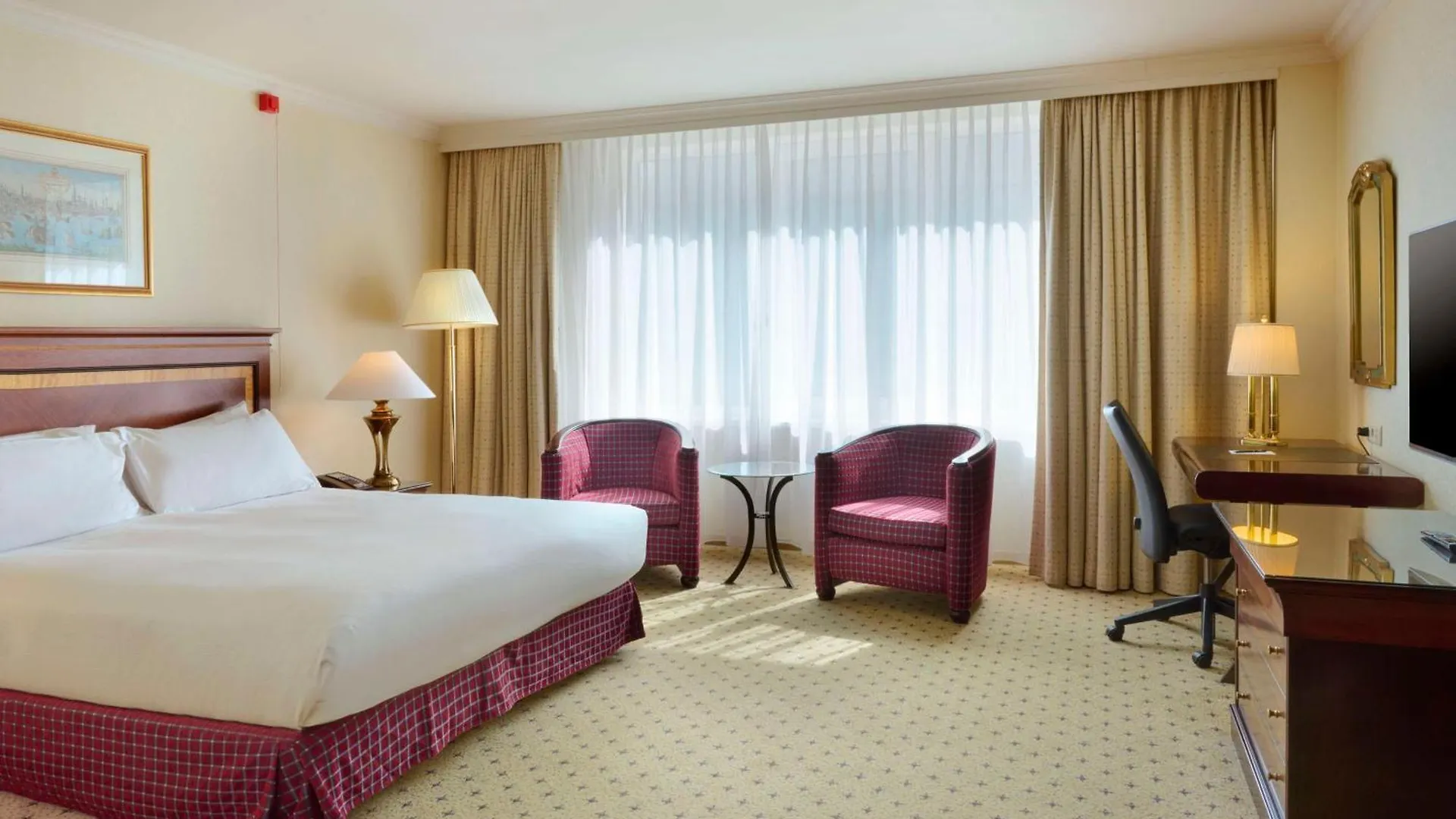 Hilton Antwerp Old Town Hotel
